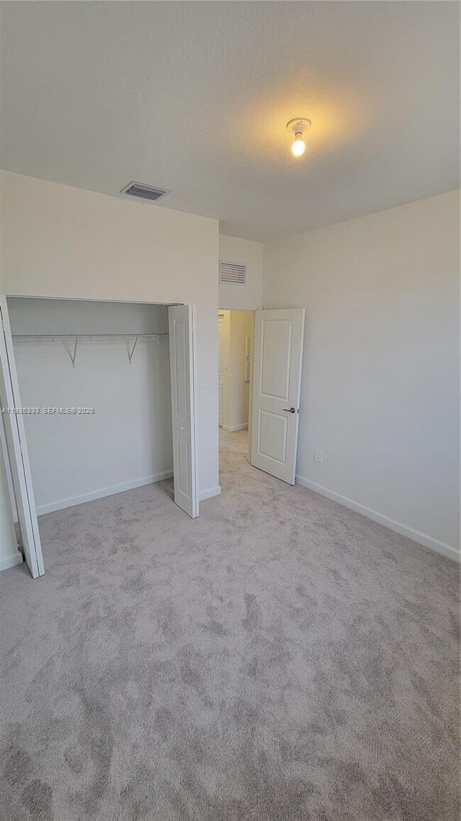 Building Photo - 26430 SW 148th Ct