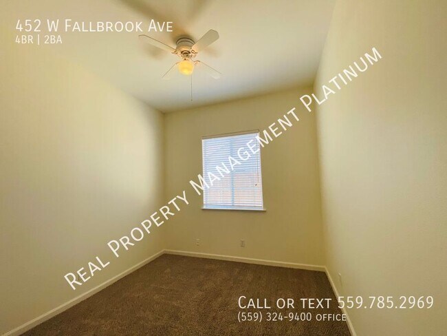 Building Photo - 452 W Fallbrook Ave