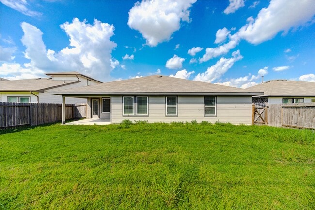 Building Photo - 1826 Sandy Trail Ln