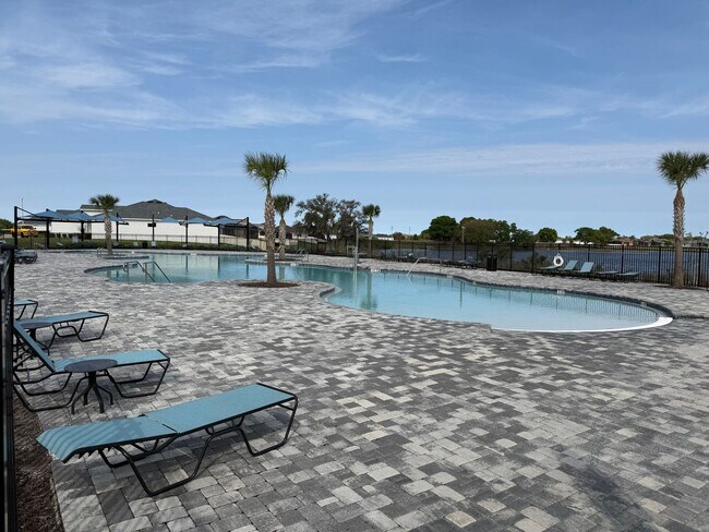 Building Photo - Truly Stunning 4-bedroom, 3-bathroom, 2 car garage in the beautiful new community of Villimar