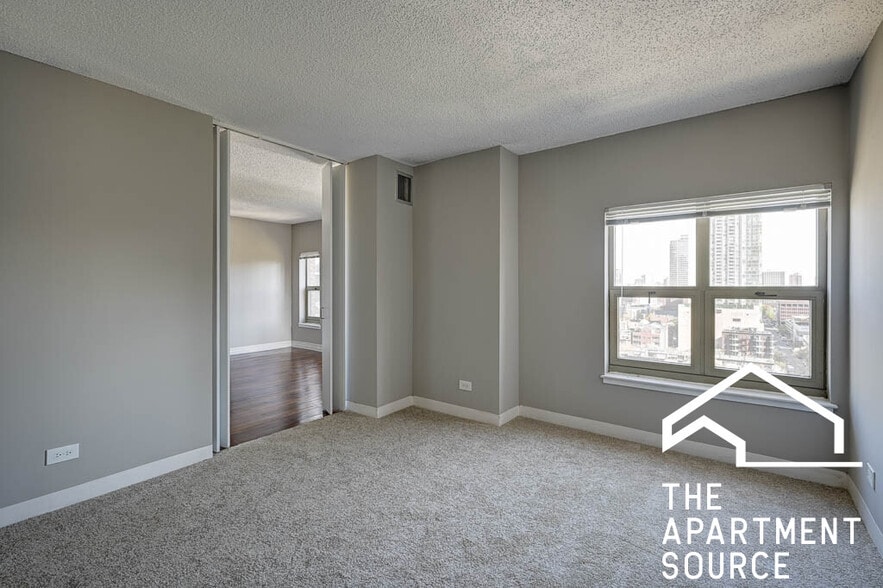 Building Photo - 120 W Chestnut St