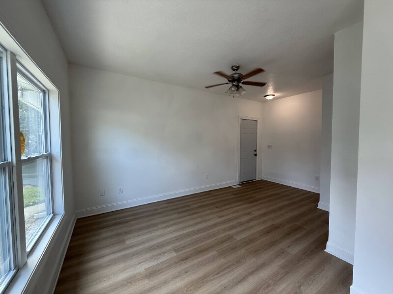 Building Photo - 1547 13th St