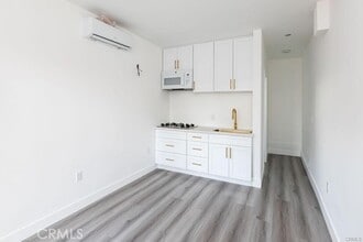 Building Photo - 4167 Willimet Ave