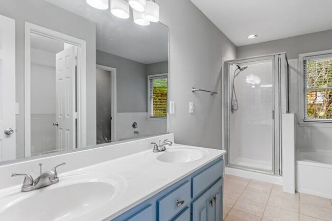 Building Photo - NW - Desirable Irving Park Two Story Home,...