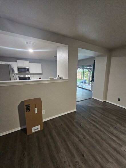 Building Photo - 316 Cordero Dr