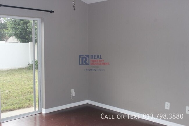 Building Photo - 13655 Artesa Bell Dr