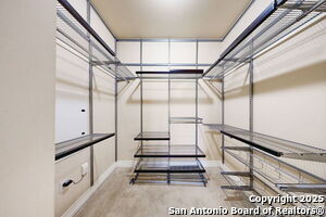 Building Photo - 215 Center St