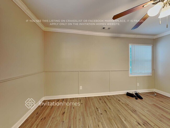 Building Photo - 406 Meadowview Dr