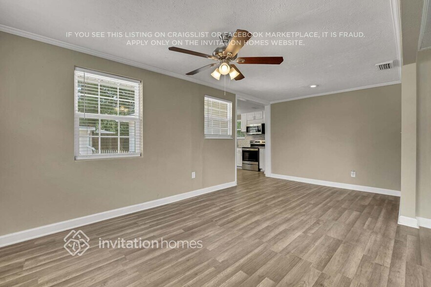 Building Photo - 5279 Carder St