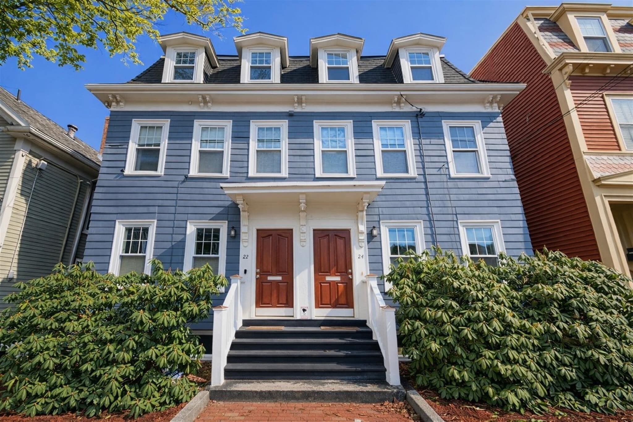 Building Photo - 20 Watson St