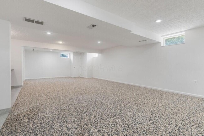Building Photo - 6117 Wynford Dr