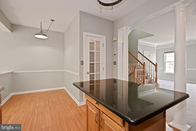 Building Photo - 20413 Elm Grove Terrace