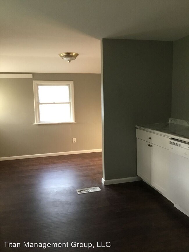 Building Photo - 4 br, 2 bath House - 2333 North 19th Street