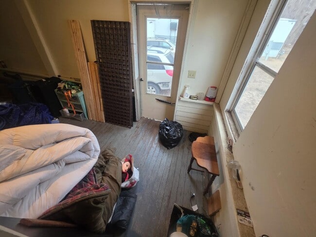 Building Photo - 445 N Plum St