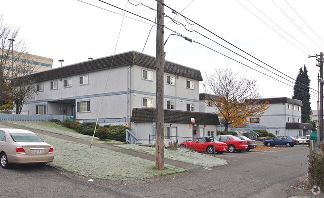 Building Photo - Catalina Apartments