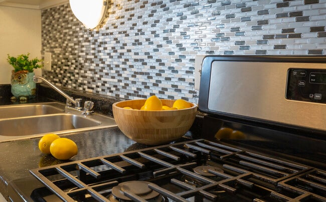 Kitchen - Hidden Pointe