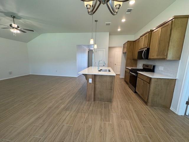 Building Photo - 523 Prairie Dr