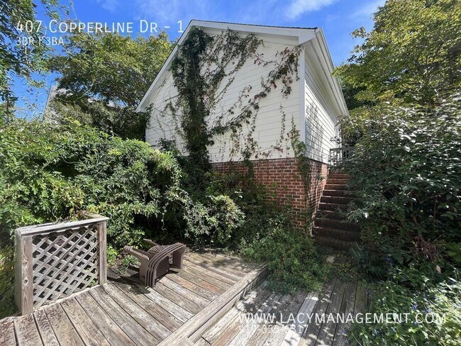 Building Photo - 407 Copperline Dr