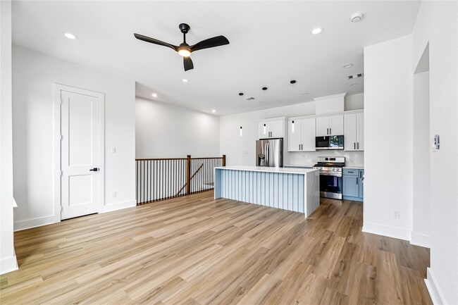 Building Photo - 4815 Cruse Rd