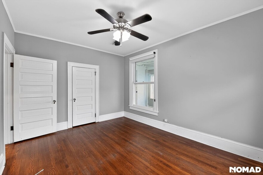 Building Photo - 222 Providence Rd