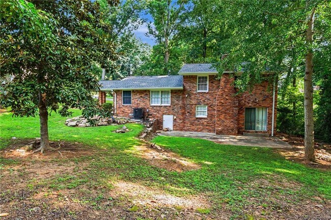 Building Photo - 4411 Langdon Dr