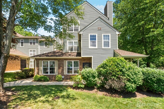 Building Photo - 6111 Cedar Ct