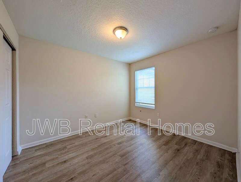 Building Photo - 7824 Playschool Ln