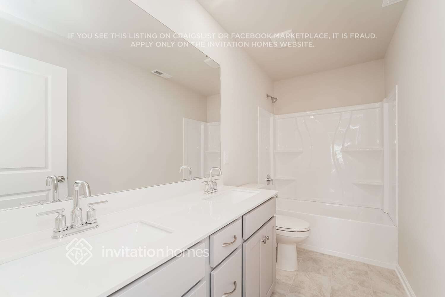 Building Photo - 6463 Fairfax Ct