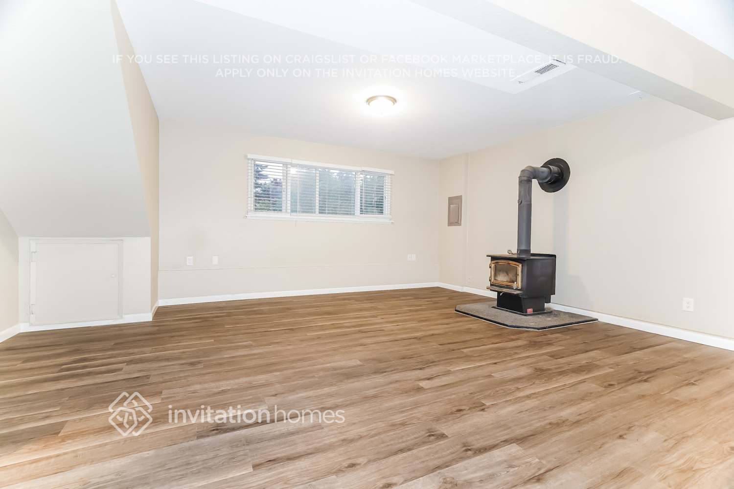 Building Photo - 1216 S 236th Pl
