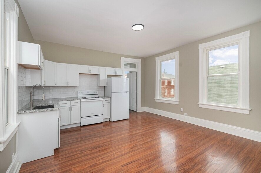 Building Photo - 511 Highland Pike