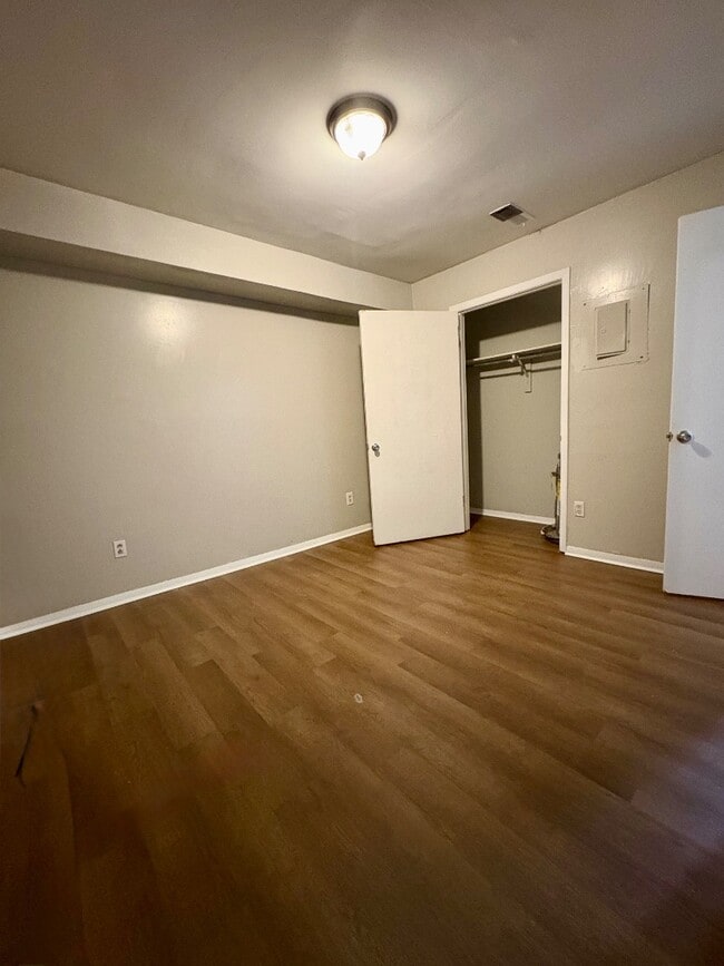 Building Photo - 3615 Mc Vay St SW