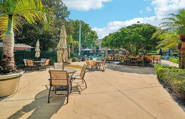 Building Photo - 13103 Mulberry Park Dr