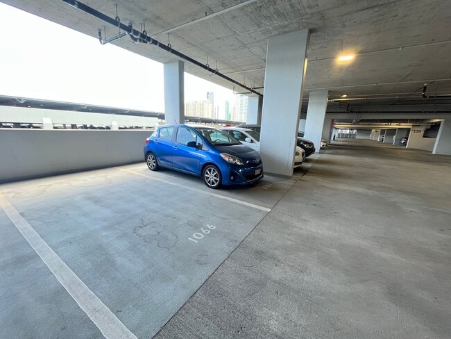 Building Photo - LIKE NEW Condition 1 Bedroom 1 Bathroom at...