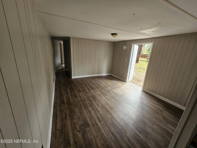 Building Photo - 7577 Sonia Dr
