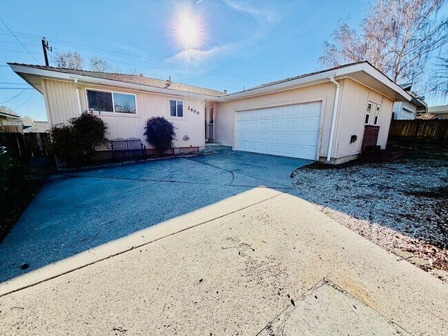 Primary Photo - 2600 Apollo Way