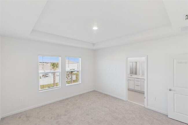 Building Photo - 2653 Skyline Lp