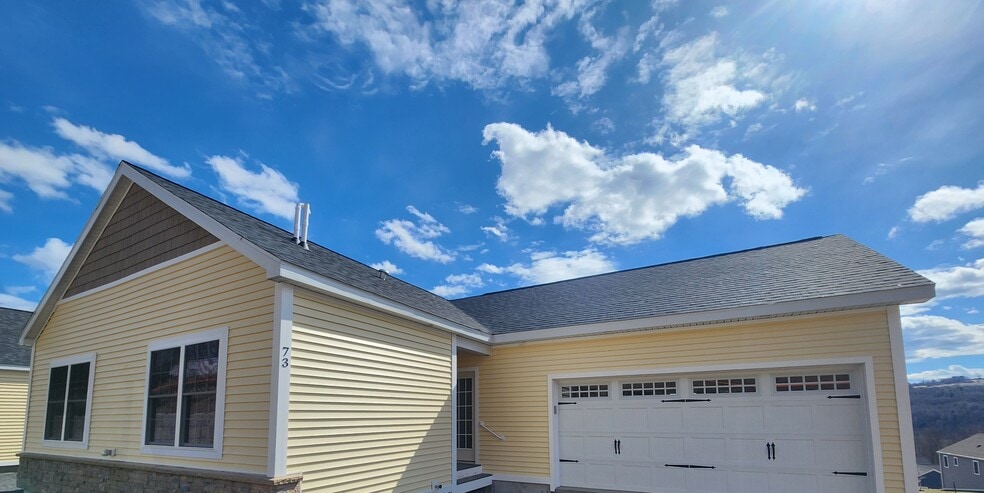 Building Photo - 73 Ivan Dr