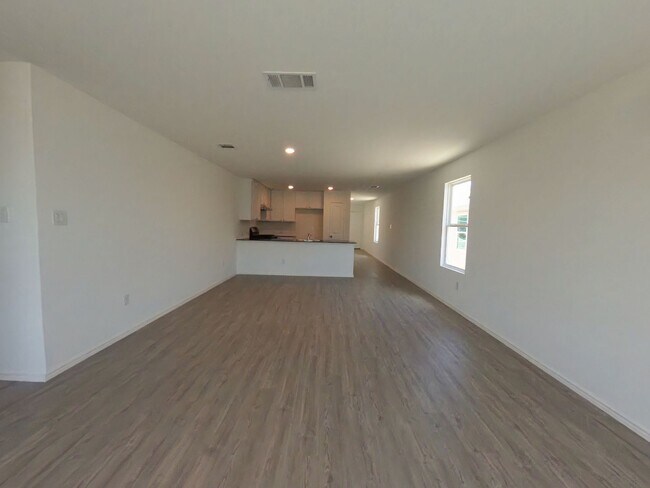 Building Photo - 4/2 Home near Potranco and 211