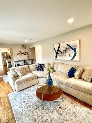 Living room - 2734 Copper Creek Rd