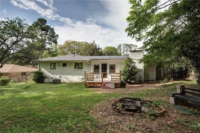 Building Photo - 3207 Bobbie Ln