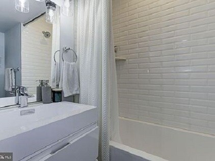 Building Photo - 3112 13th St NW