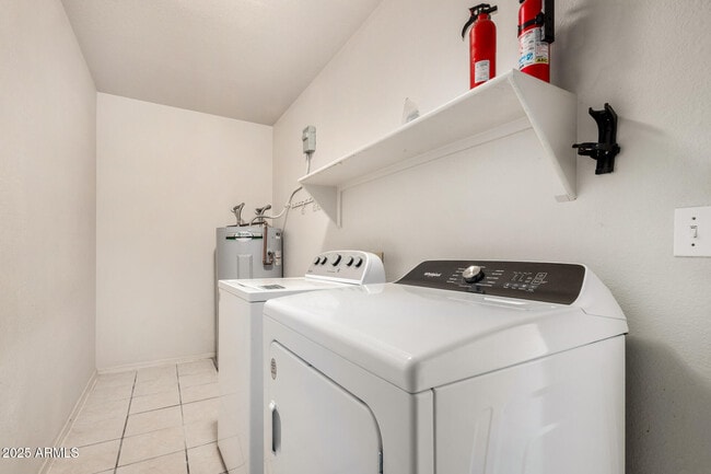 Building Photo - 13314 E Cindy St