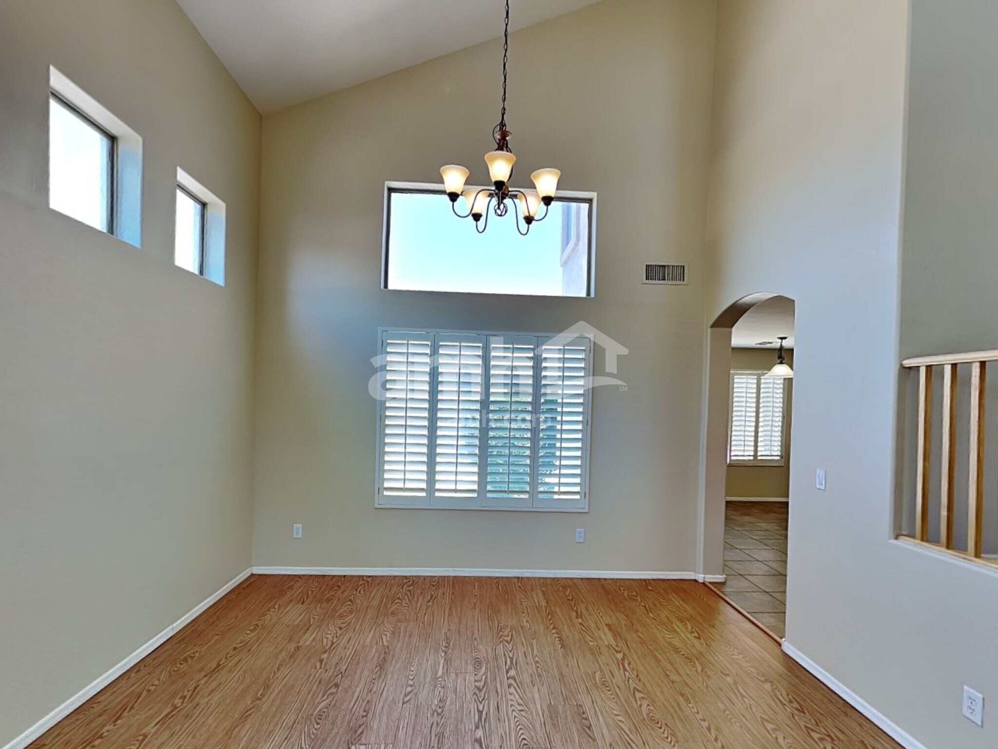 Building Photo - 4242 E Patrick St