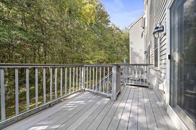 Building Photo - 849 Boston Post Rd E