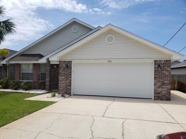Building Photo - 771 Pearl Sand Dr