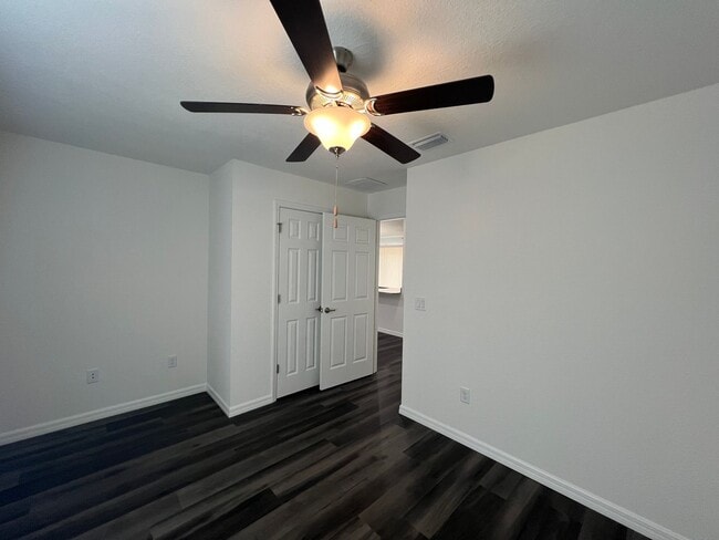 Building Photo - Beautifl Bedroom / 2 Bath Home in Ocklawaha!