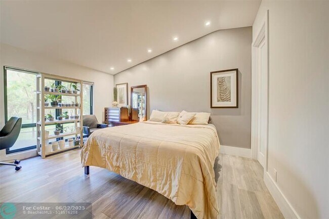 Building Photo - 5755 NW 65th Terrace