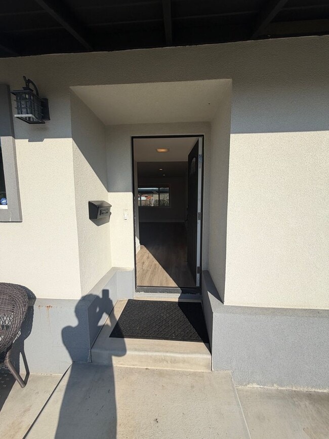 Building Photo - 3 Bedroom | 2 Bathroom | Single-Family Home in Arden-Arcade