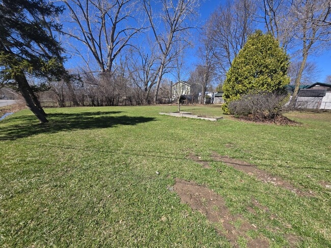 Building Photo - 4582 Maiden Ln