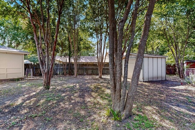 Building Photo - Cozy Living Near Rockwall Lake
